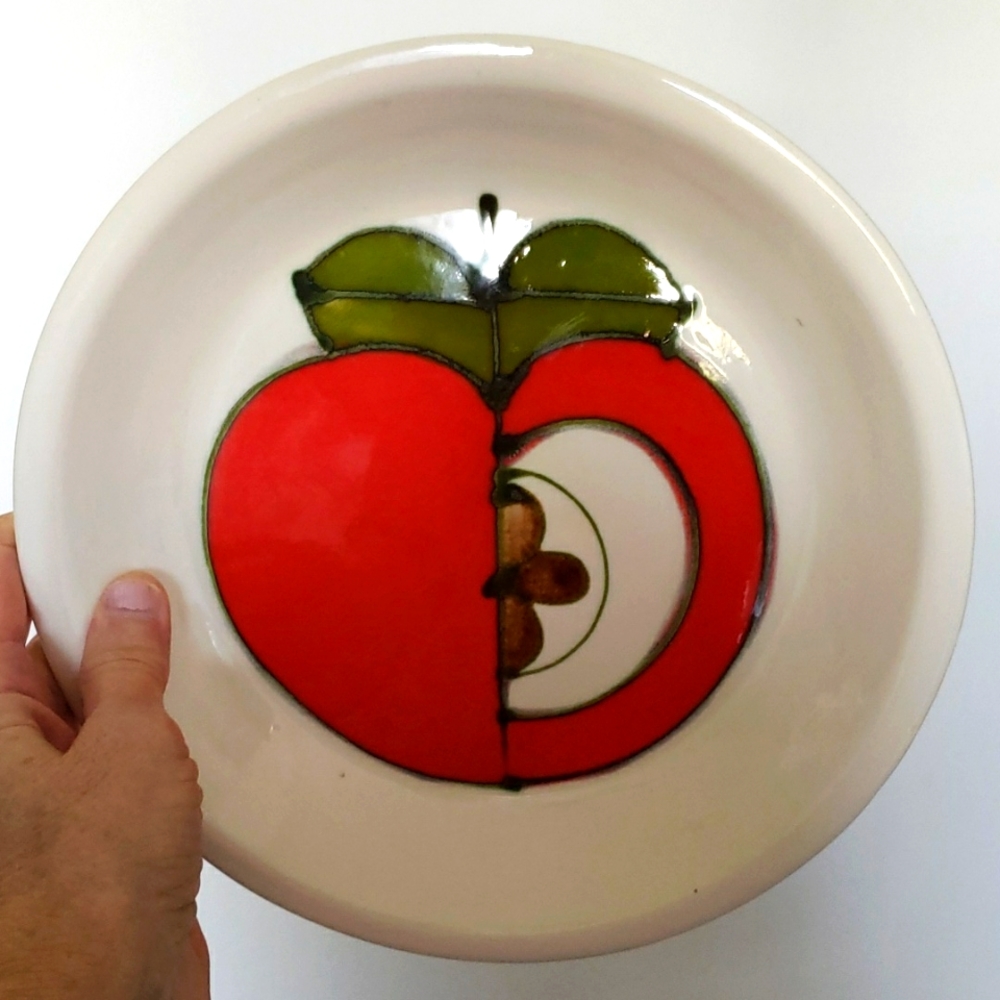 Ardencraft Handmade Kate Dish with Open Apple Design